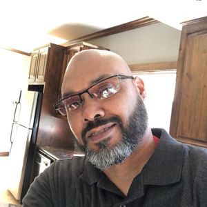 Meet your Posher, Corey